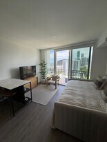 132 NE 22nd St, Unit B1 in Miami, FL - Building Photo