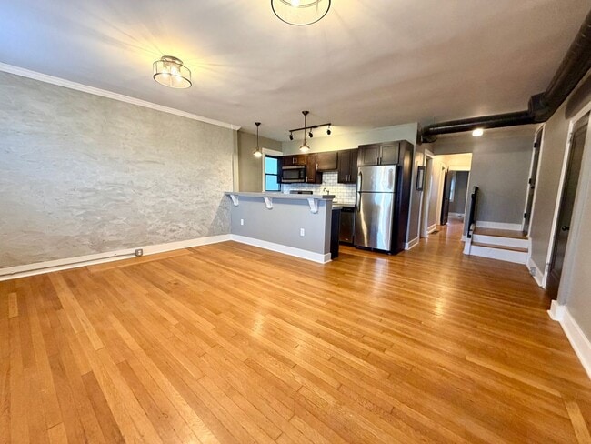 5612 Beacon St in Pittsburgh, PA - Building Photo - Building Photo