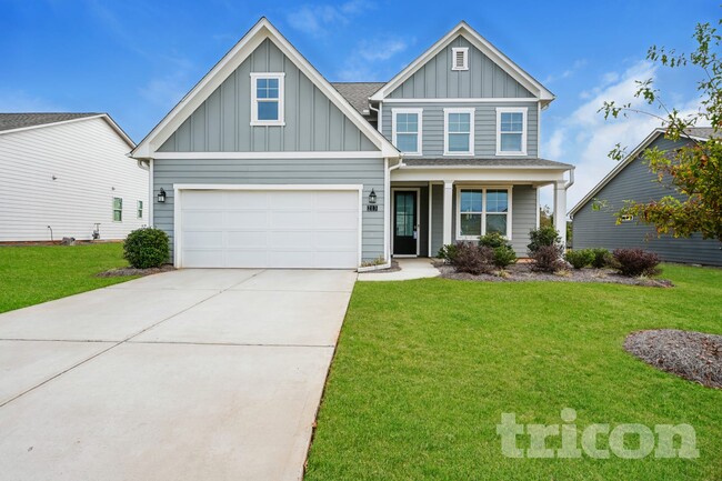 property at 213 Everett Sq