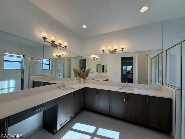 20623 Fair Oak Ln in Estero, FL - Building Photo - Building Photo