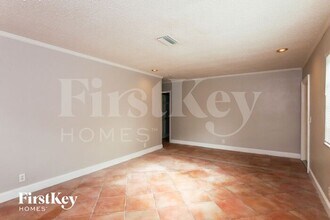 120 SW 7th Terrace in Hallandale Beach, FL - Building Photo - Building Photo