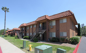 Carlton Country Club Villas Apartments