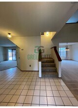 2416 Walnut Park Dr in Modesto, CA - Building Photo - Building Photo