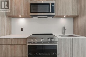 25 Cordova Ave in Toronto, ON - Building Photo - Building Photo