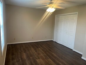 101 Kinchloe Ct in Jonesborough, TN - Building Photo - Building Photo