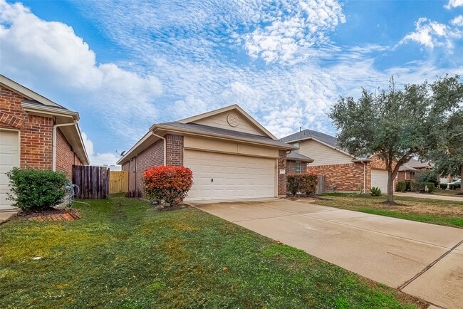 property at 7518 Brackstone Ct