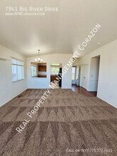 7941 Big River Dr in Reno, NV - Building Photo - Building Photo