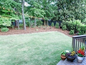 2841 Cravenridge Dr NE in Atlanta, GA - Building Photo - Building Photo