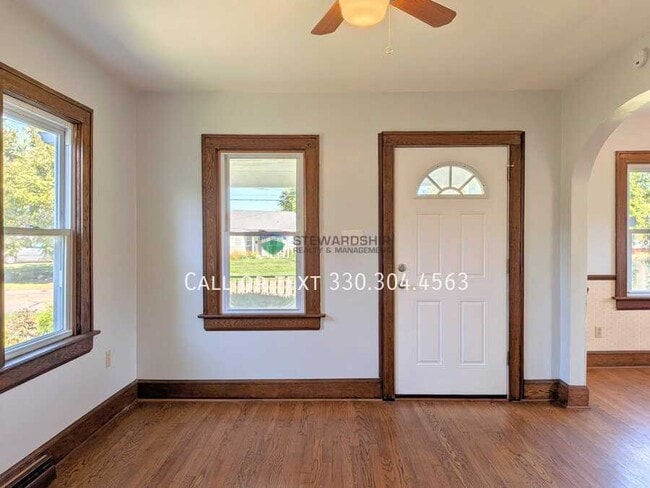 654 E Glenwood Ave in Akron, OH - Building Photo - Building Photo