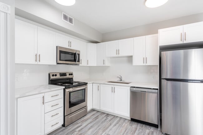 property at 1141 Main St E