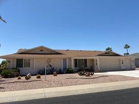 9807 W Mockingbird Dr in Sun City, AZ - Building Photo