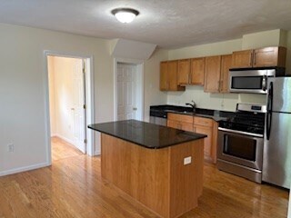 84 N Main St in Westford, MA - Building Photo