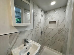 216 1st St in Yonkers, NY - Building Photo - Building Photo