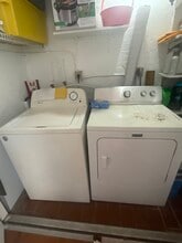 4150 W 10th Ln, Unit Mango Hill in Hialeah, FL - Building Photo - Building Photo