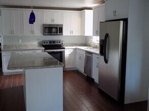 9420 SW 49th Pl in Cooper City, FL - Building Photo - Building Photo