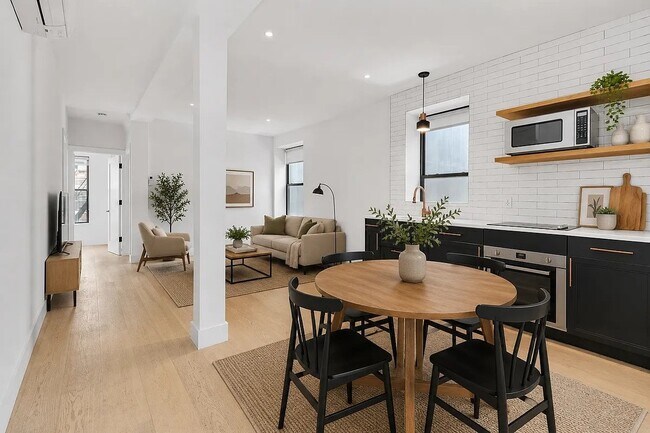 245 Eldridge St, Unit 2R
