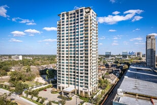 Belfiore in Houston, TX - Building Photo