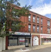 93 S Broadway in Lawrence, MA - Building Photo