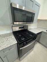 1443 Willow Rock Rd in Houston, TX - Building Photo - Building Photo