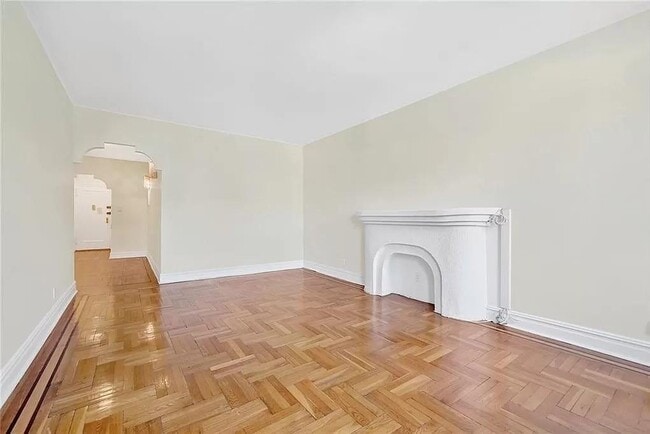 8020 4th Ave in Brooklyn, NY - Building Photo - Building Photo