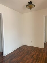 1055 S Holt Ave, Unit 3 in Los Angeles, CA - Building Photo - Building Photo