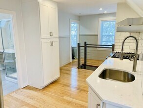 39 Bucknam St in Everett, MA - Building Photo - Building Photo
