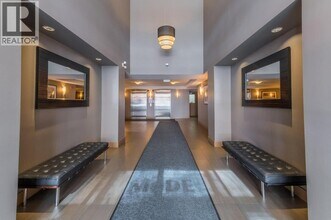 538 Smithe St in Vancouver, BC - Building Photo - Building Photo