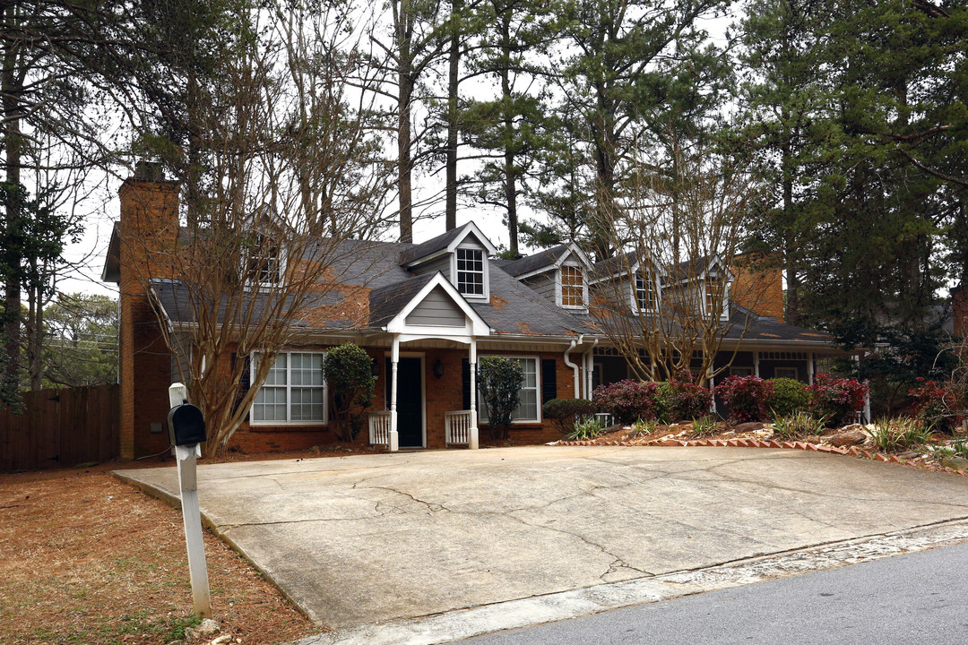 Tanaga Forest in Norcross, GA - Foto de edificio