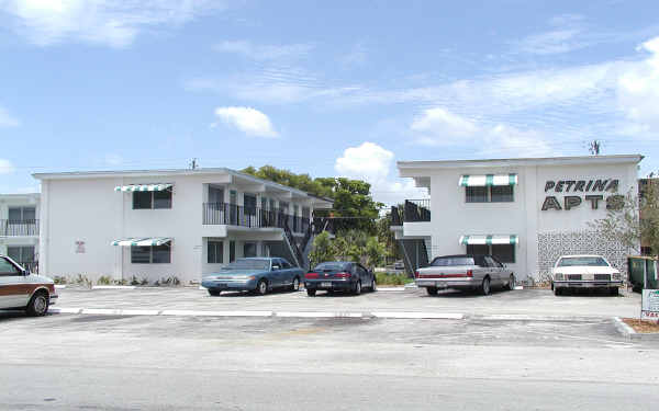 Palms of 23RD in Pompano Beach, FL - Foto de edificio - Building Photo