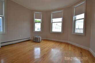 11 Montfern Ave, Unit 3 in Boston, MA - Building Photo - Building Photo