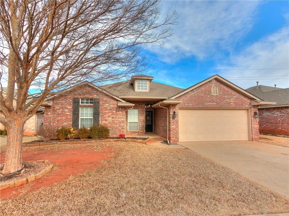 5101 NW 164th Terrace in Edmond, OK - Building Photo