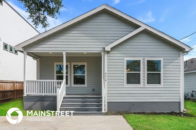 property at 4218 Knoxville St