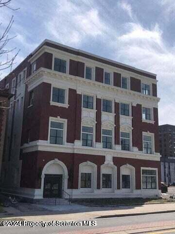 19 W River St in Wilkes-Barre, PA - Building Photo - Building Photo