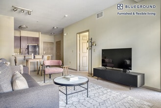 5200 Iron Horse Pkwy in Dublin, CA - Building Photo - Building Photo
