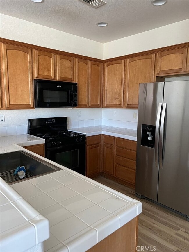 301 Island Way in Oceanside, CA - Building Photo - Building Photo