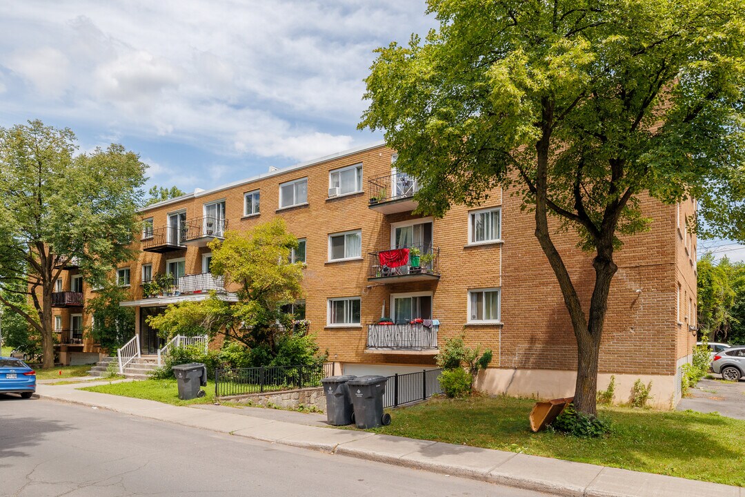 2935 Toupin Boul in Montréal, QC - Building Photo