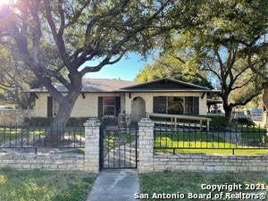 property at 315 Hillcrest Dr