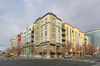 Market Square Homes in Oakland, CA - Foto de edificio - Building Photo