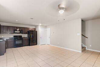 16630 E Hammon in Montgomery, TX - Building Photo - Building Photo