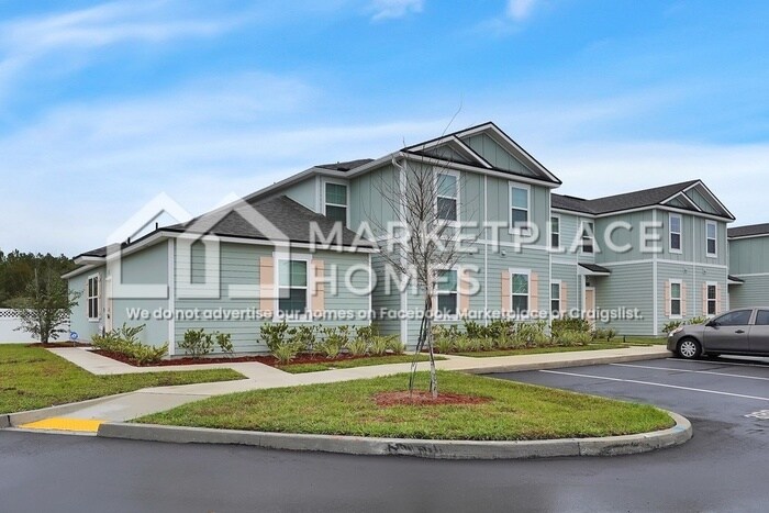 3996 Vlg Vw Ln in Orange Park, FL - Building Photo