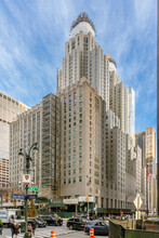 Waldorf Towers in New York, NY - Building Photo - Building Photo