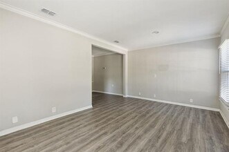 2422 Roanoke Ave in Dallas, TX - Building Photo - Building Photo