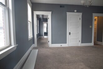 230 Fairfield Ave, Unit 1 in Bellevue, KY - Building Photo - Building Photo