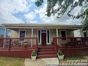 property at 618 Dawson St