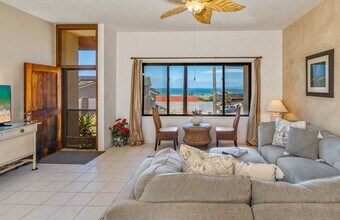 800 Kolani Pl in Wailuku, HI - Building Photo - Building Photo