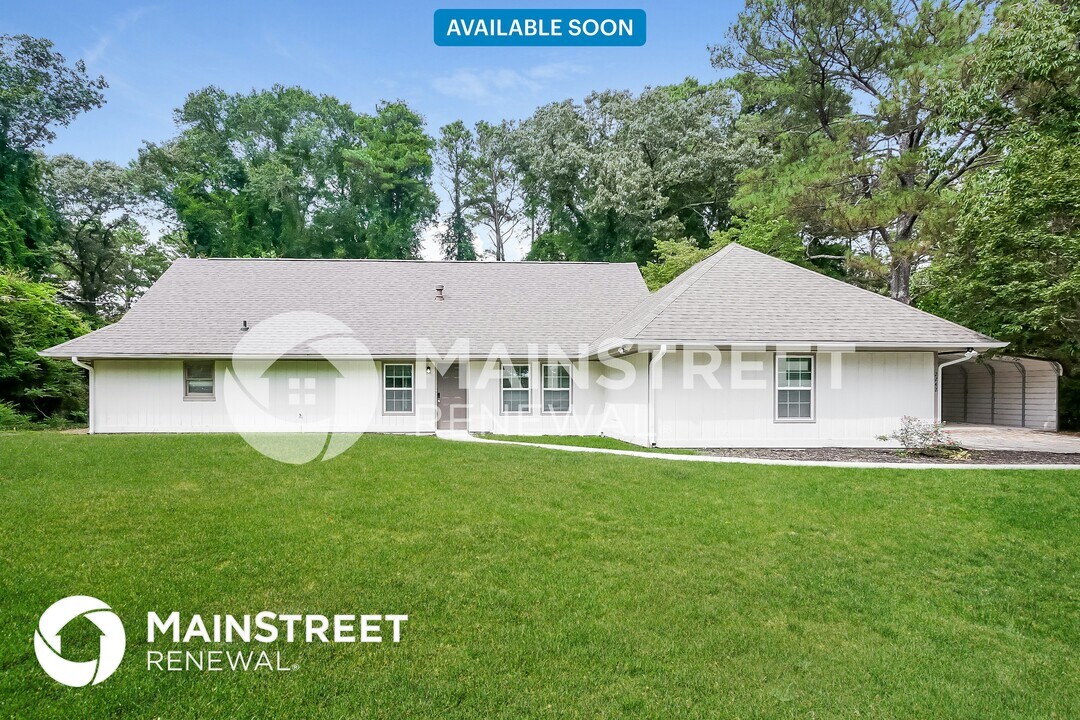 2242 Marion Ln in Morrow, GA - Building Photo