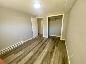 1131 Spencer St in Grinnell, IA - Foto de edificio - Building Photo