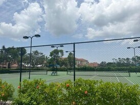 3370 Dandolo Cir in Cape Coral, FL - Building Photo