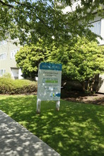 Cedardale Court in Burnaby, BC - Building Photo - Building Photo