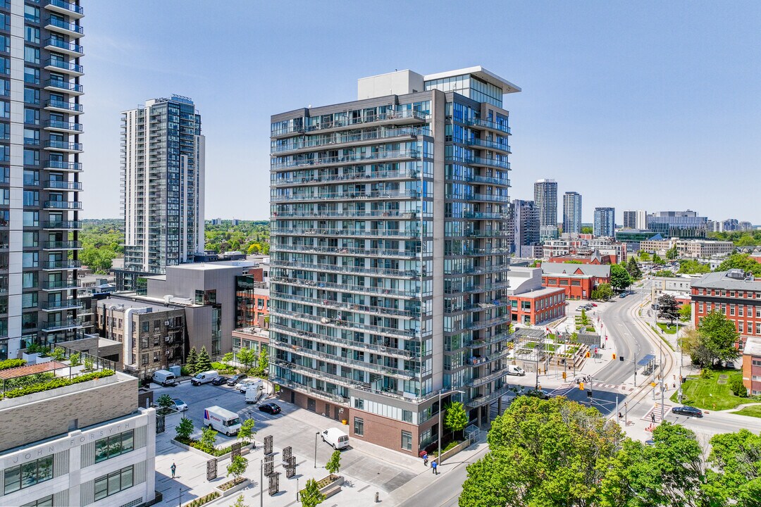 City Centre in Kitchener, ON - Building Photo